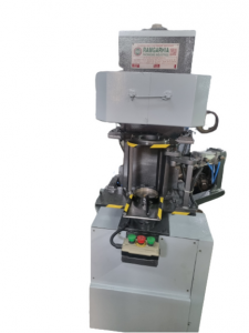 https://canseamers.in/j-type-invert-filter-seaming-machine-r250/